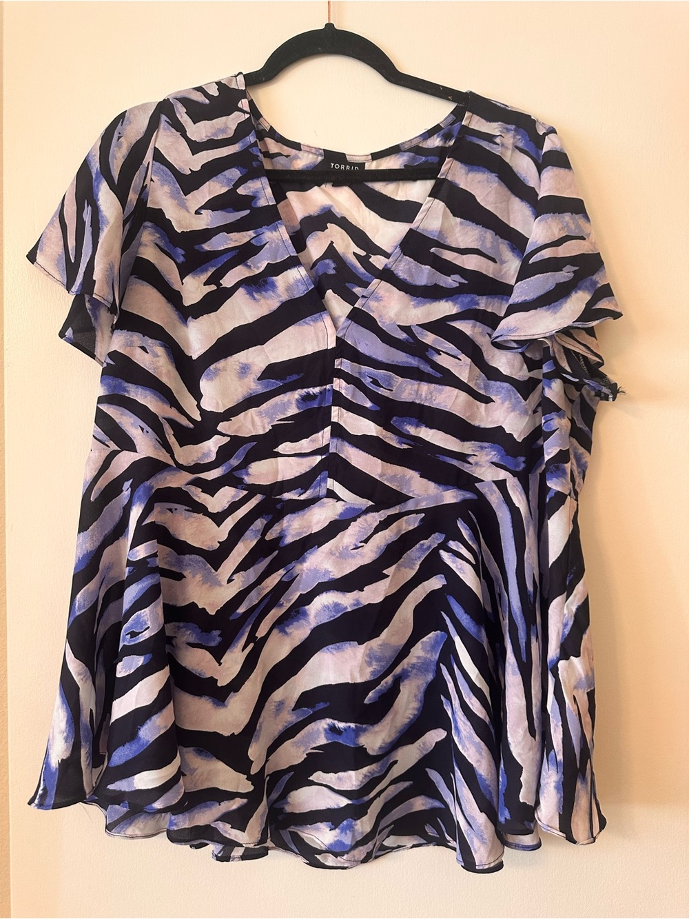 torrid Blue and White Zebra-Style V-Neck Flutter Top